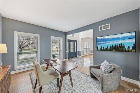 Tiny photo for 13232 Dartagnan Court, Creve Coeur, MO 63141 (MLS # 26009649)