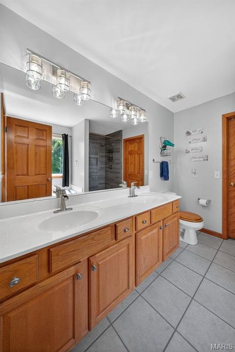 Tiny photo for 11 Sherman Drive, Elsberry, MO 63343 (MLS # 25049563)