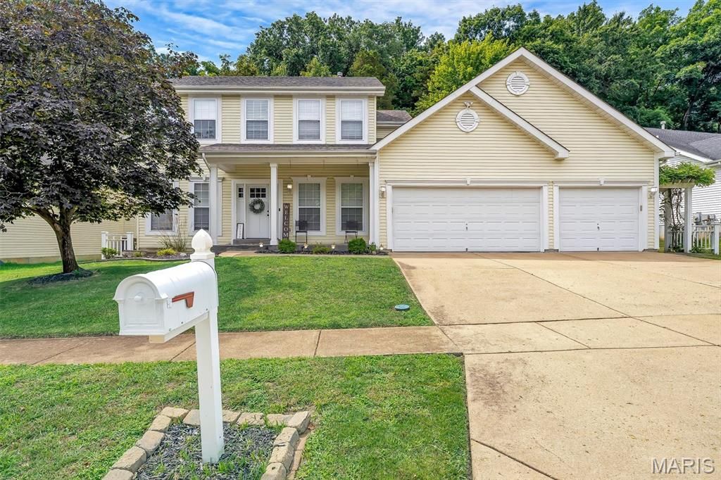 Photo of 17242 Hilltop Ridge Drive, Eureka, MO 63025 (MLS # 25073096)