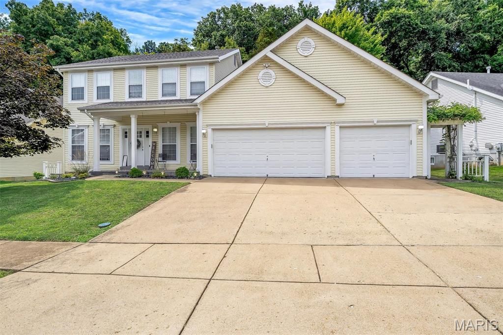 Photo of 17242 Hilltop Ridge Drive, Eureka, MO 63025 (MLS # 25073096)