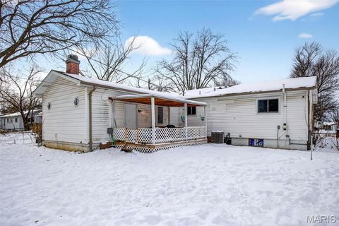 Tiny photo for 520 Kent Drive, Wentzville, MO 63385 (MLS # 26002332)