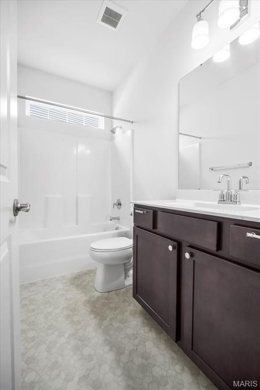 Dardenne Prairie, Missouri 63368, United States, 3 Bedrooms Bedrooms, ,2 BathroomsBathrooms,Residential,Active,147818