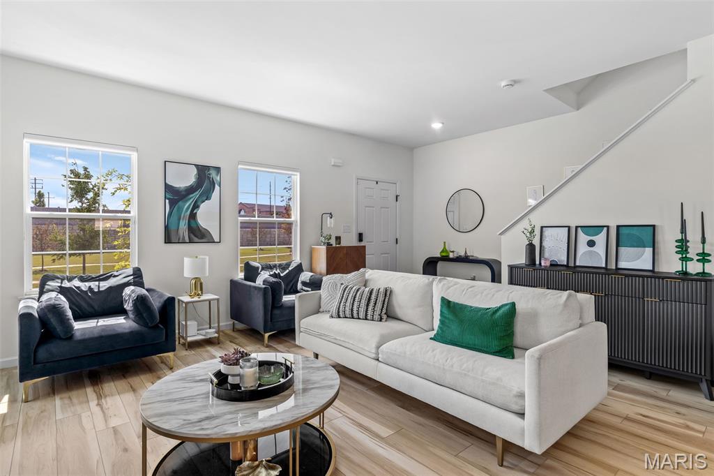 9433 Vandervoort Court