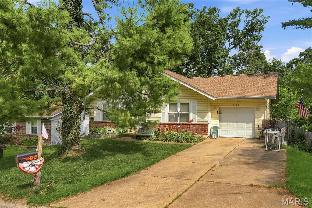 2103 Timber Lane