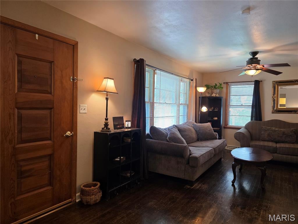 Photo of 19 E 11th Street, Washington, MO 63090 (MLS # 26051503)