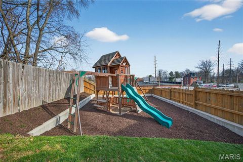 Tiny photo for 751 Atalanta Avenue, Webster Groves, MO 63119 (MLS # 26012530)