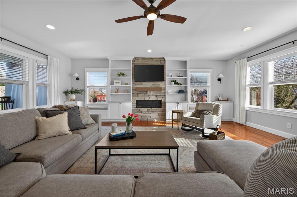 Tuxedo Park - Residential