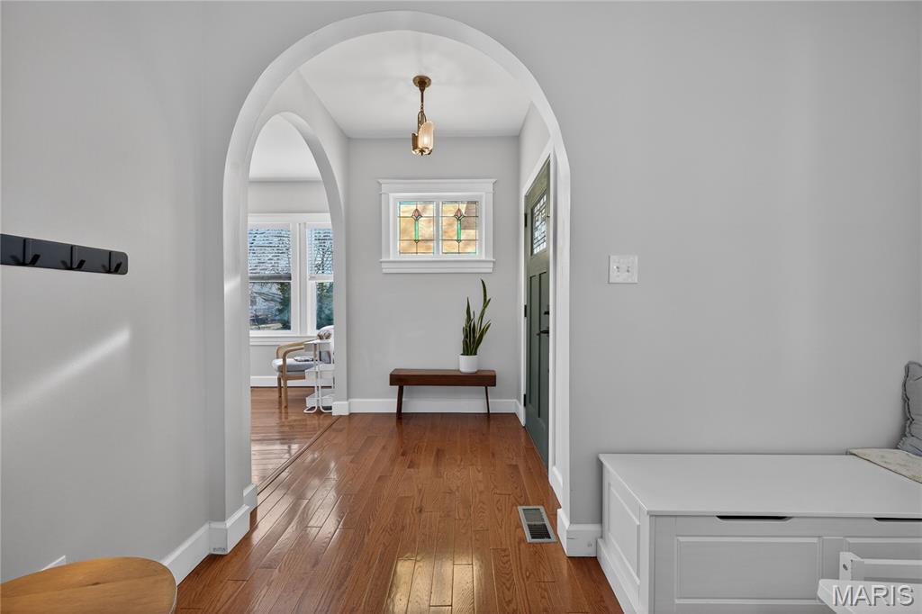 Tuxedo Park - Residential