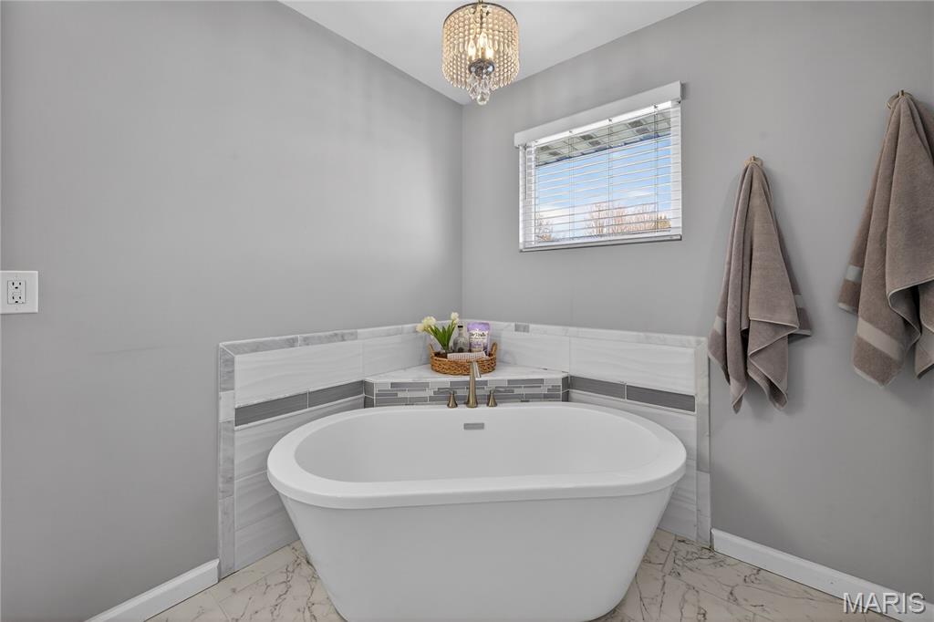 Tuxedo Park - Residential