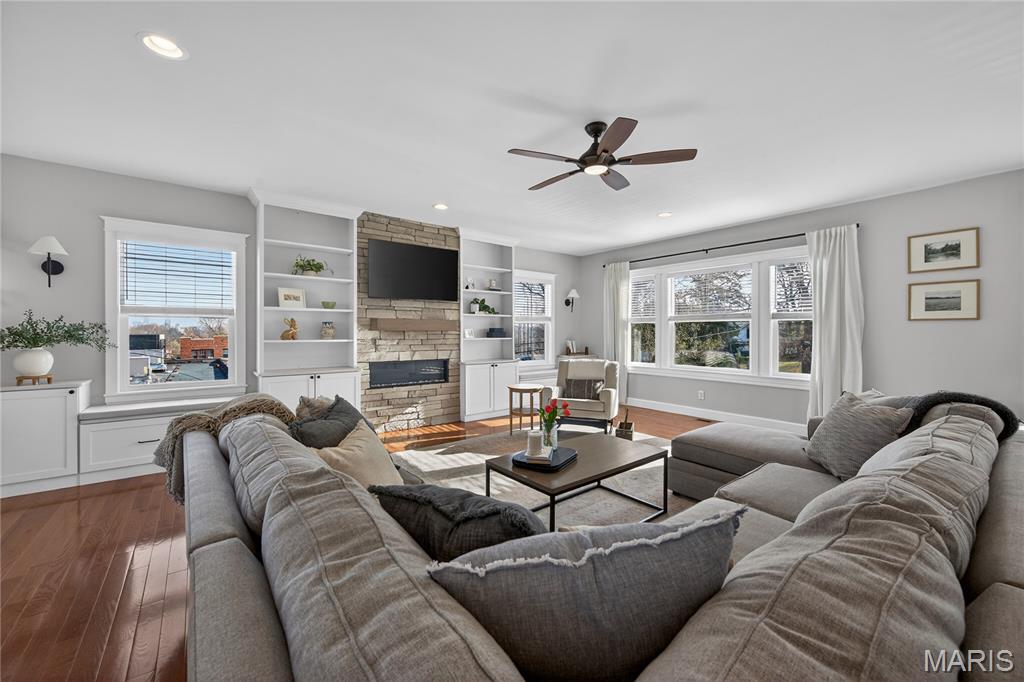 Tuxedo Park - Residential