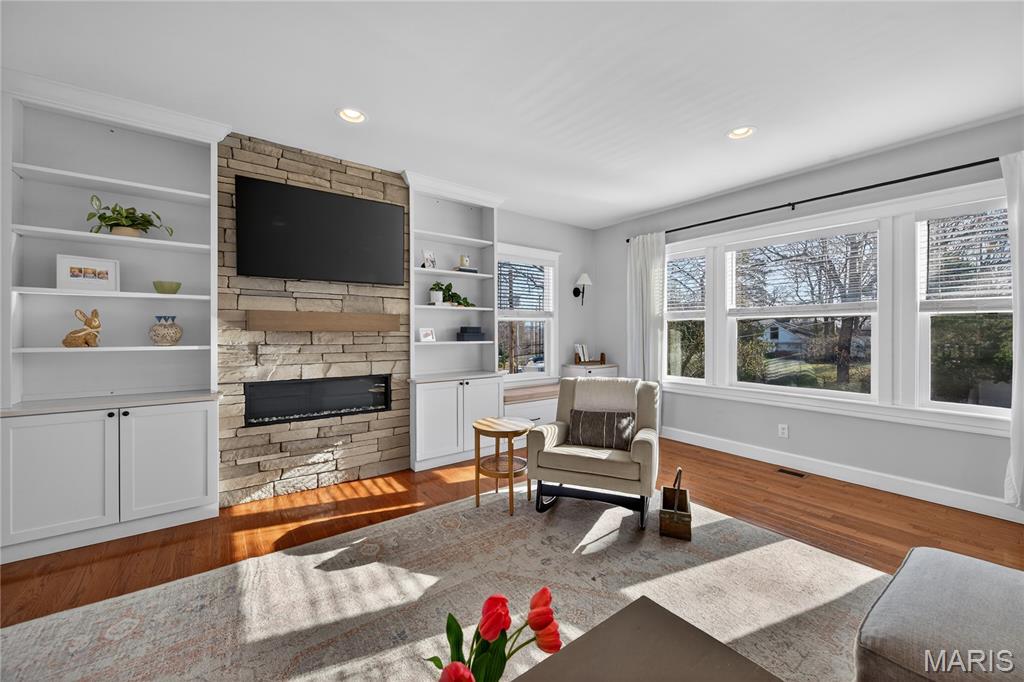 Tuxedo Park - Residential