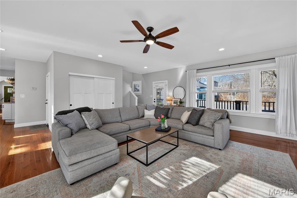 Tuxedo Park - Residential