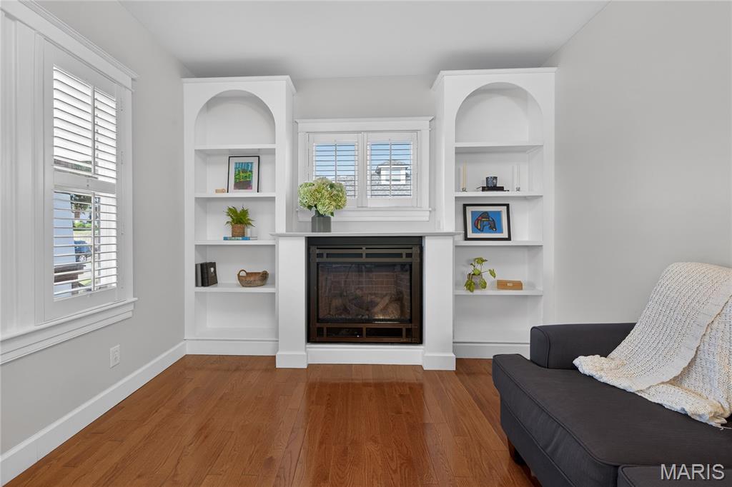 Tuxedo Park - Residential