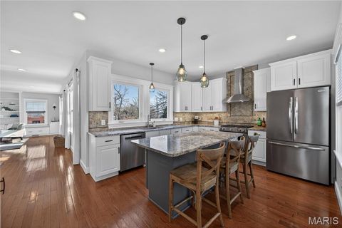 Tiny photo for 751 Atalanta Avenue, Webster Groves, MO 63119 (MLS # 26012530)