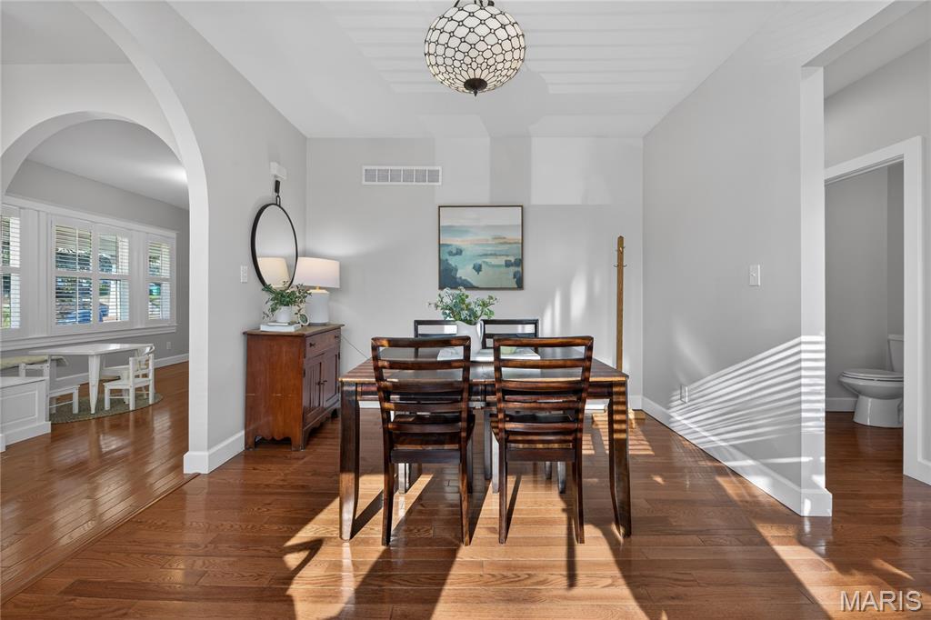 Tuxedo Park - Residential