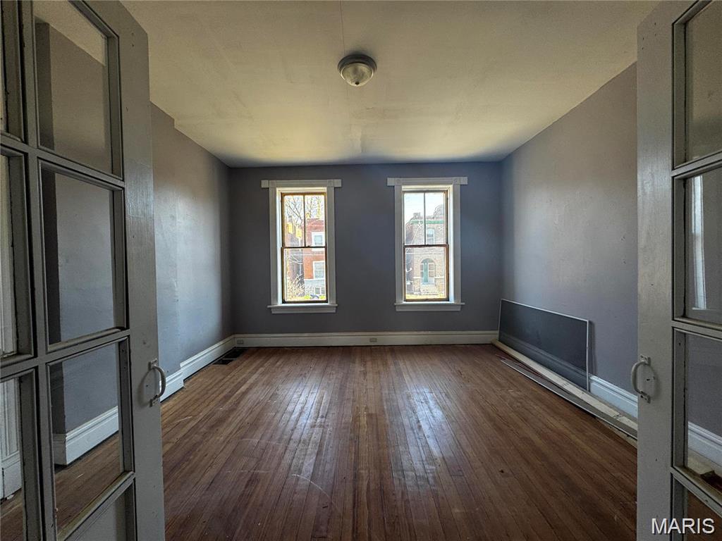 St Louis Commons Add S33 - Residential Income