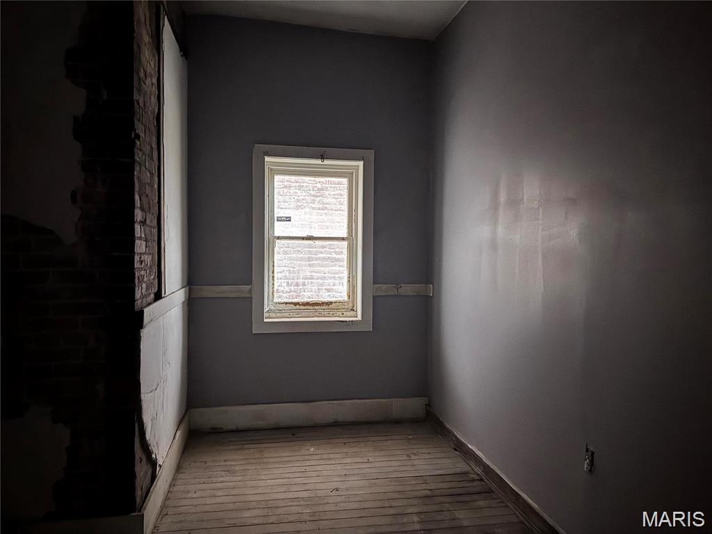 St Louis Commons Add S33 - Residential Income