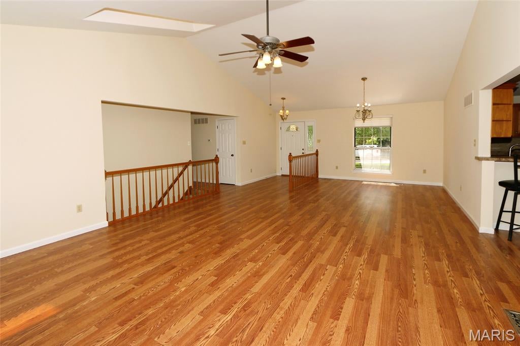 949 Oakmoor Drive