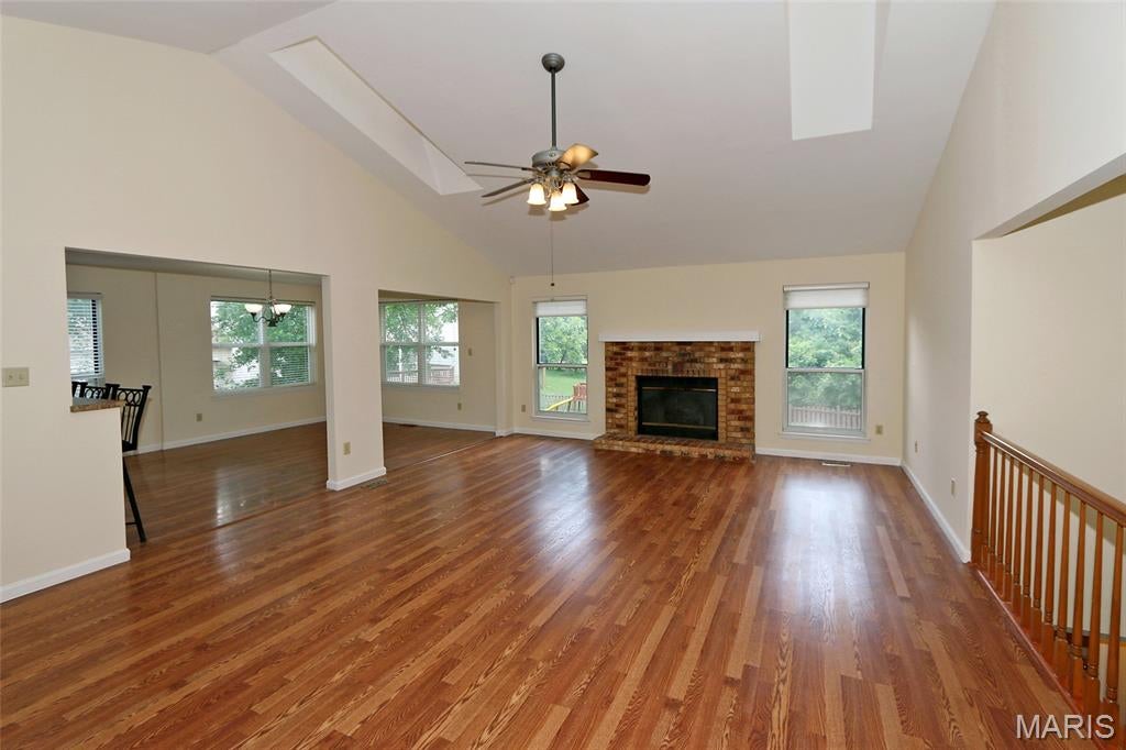 949 Oakmoor Drive