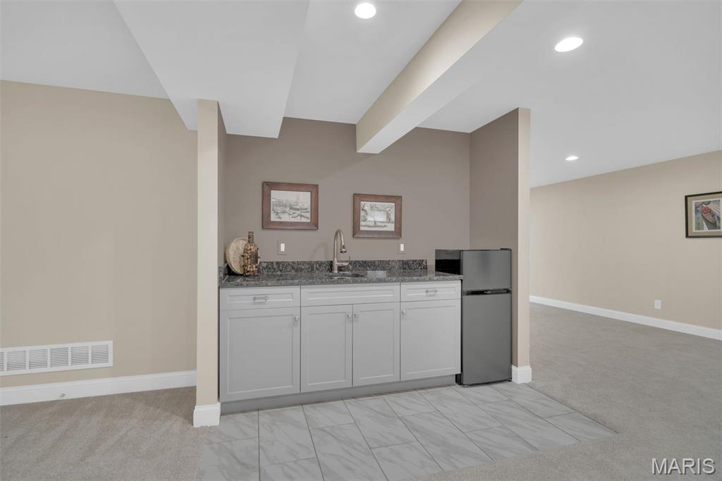 Lake St Louis, Missouri 63367, United States, 4 Bedrooms Bedrooms, ,4 BathroomsBathrooms,Residential,Active,116970