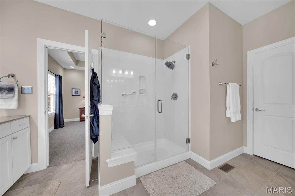 Lake St Louis, Missouri 63367, United States, 4 Bedrooms Bedrooms, ,4 BathroomsBathrooms,Residential,Active,116970