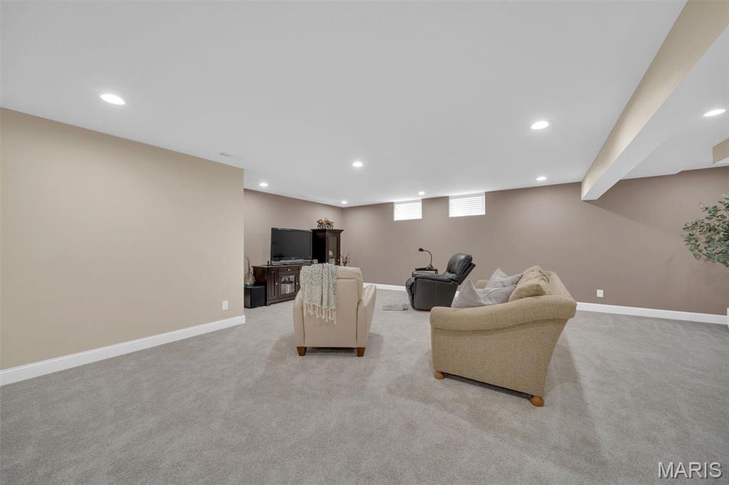 Lake St Louis, Missouri 63367, United States, 4 Bedrooms Bedrooms, ,4 BathroomsBathrooms,Residential,Active,116970