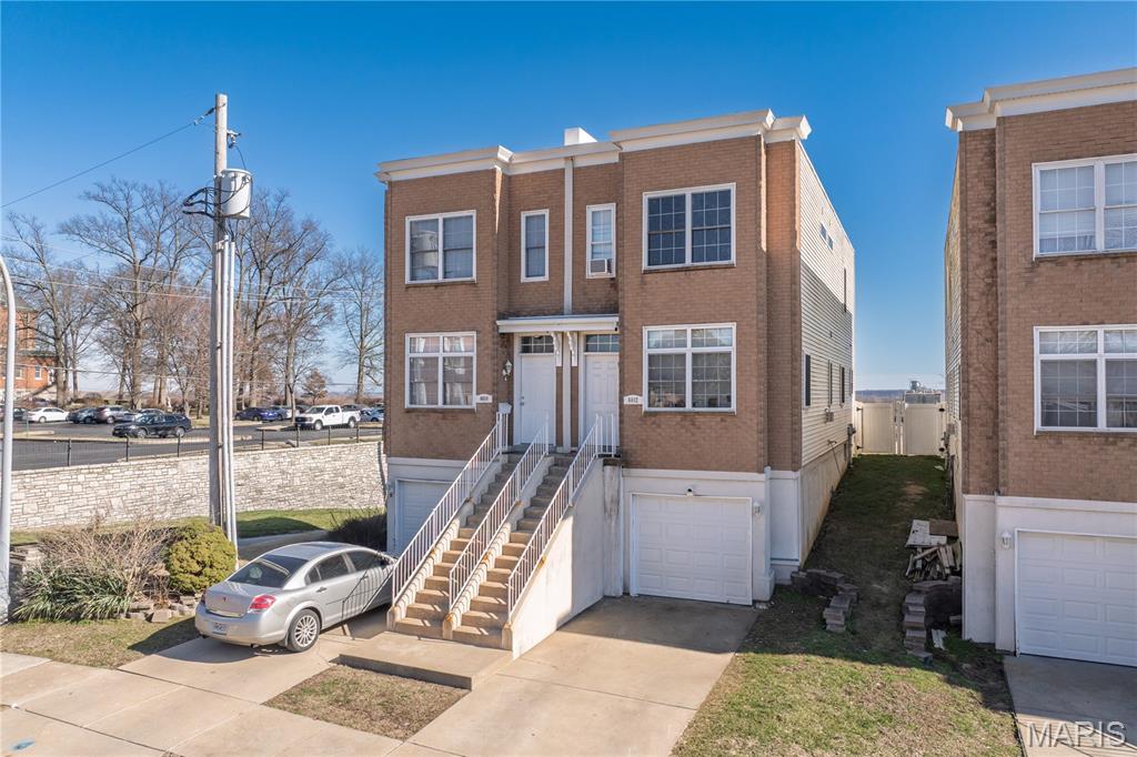 Carondelet Commons - Commercial Sale