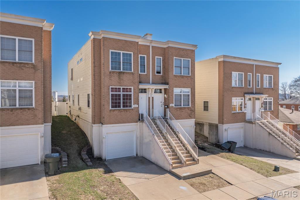 Carondelet Commons - Commercial Sale