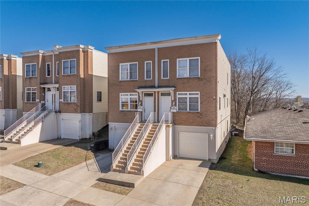 Carondelet Commons - Commercial Sale