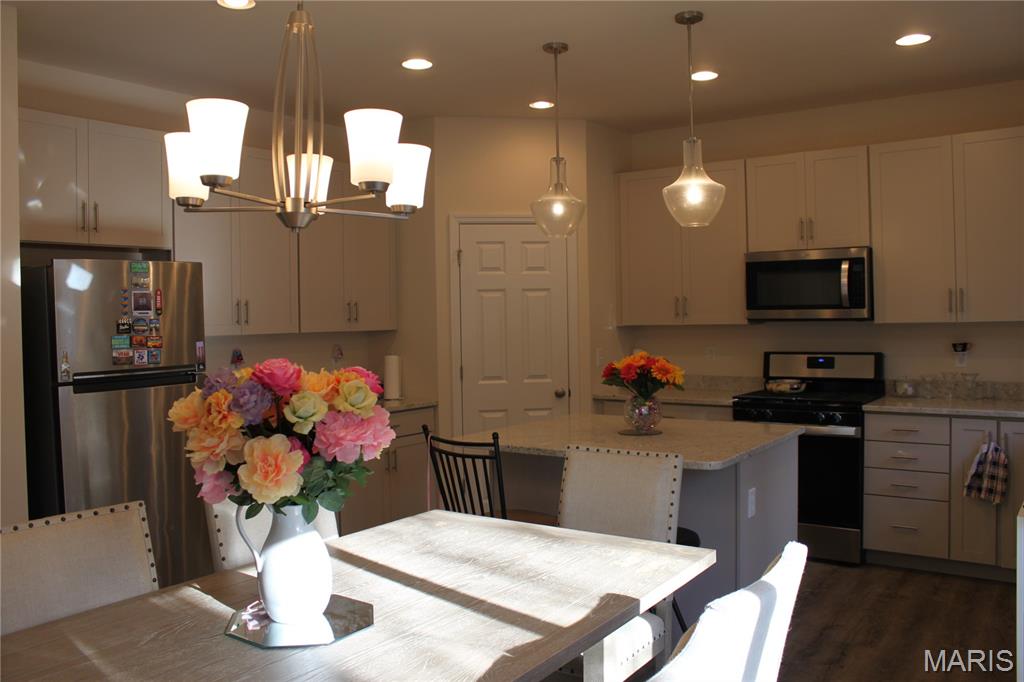 Hartford Glen - Residential