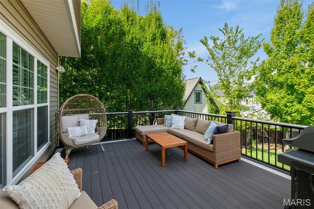 Central Place - Residential