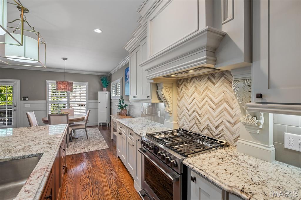 Central Place - Residential