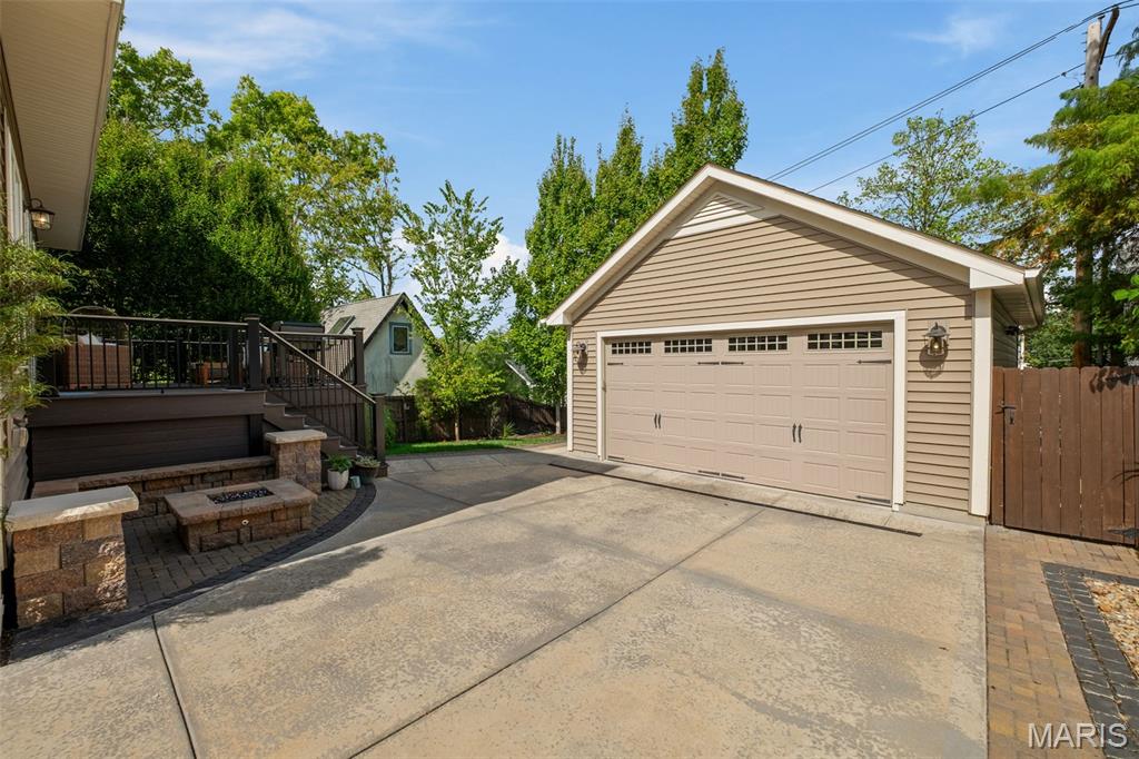 Central Place - Residential