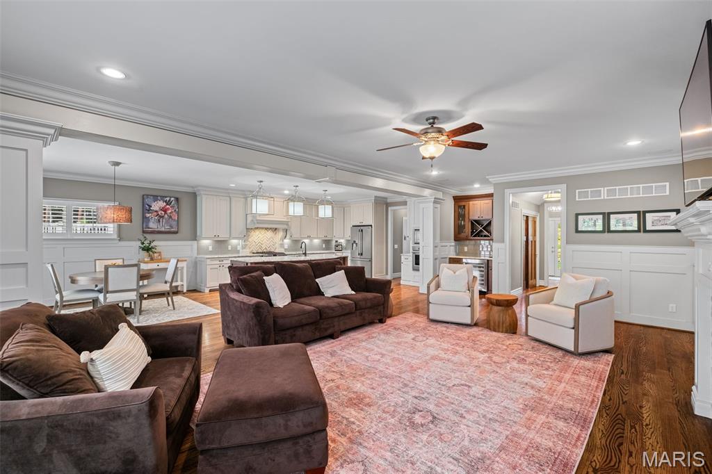 Central Place - Residential