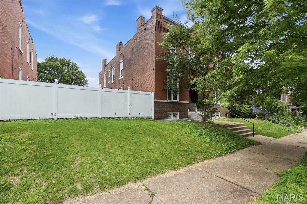 St Anthony Place Add - Residential Income