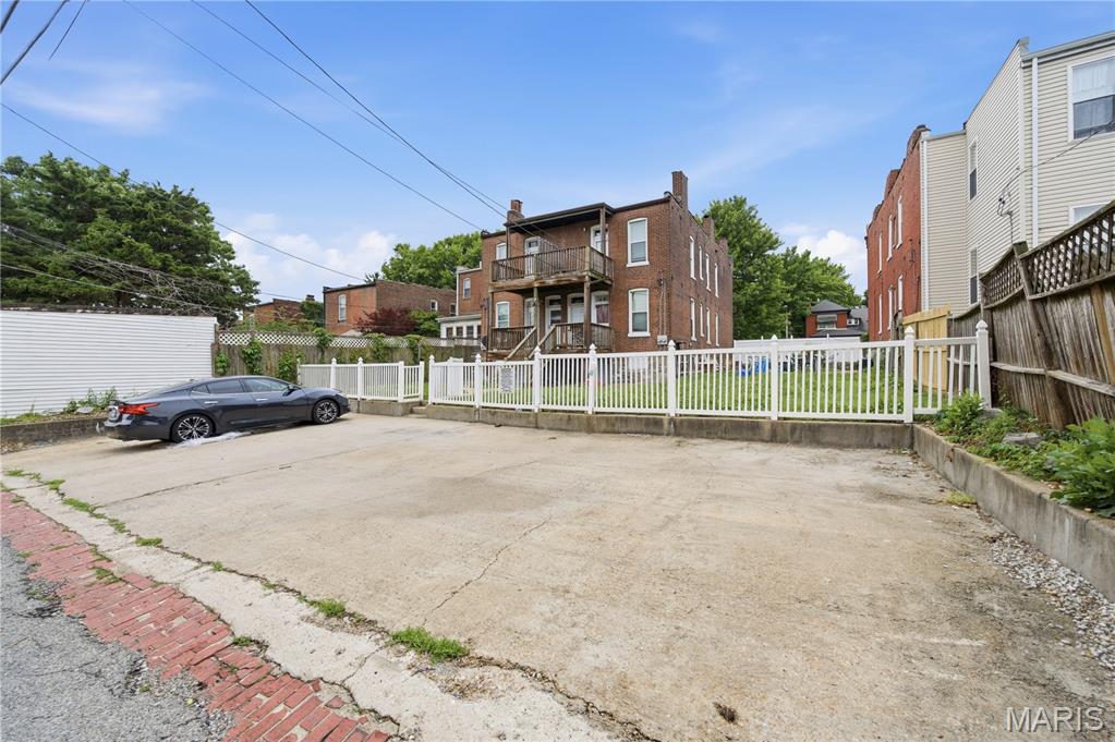 St Anthony Place Add - Residential Income