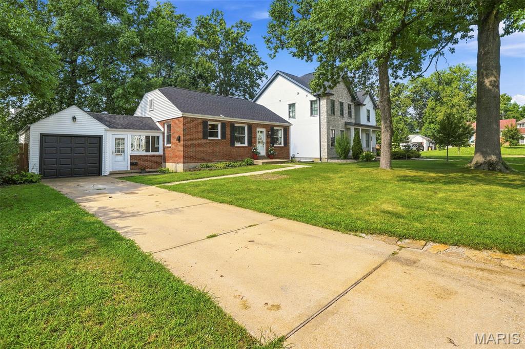 320 Fairway Lane