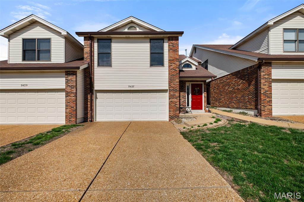 5427 Duchesne Parque Drive