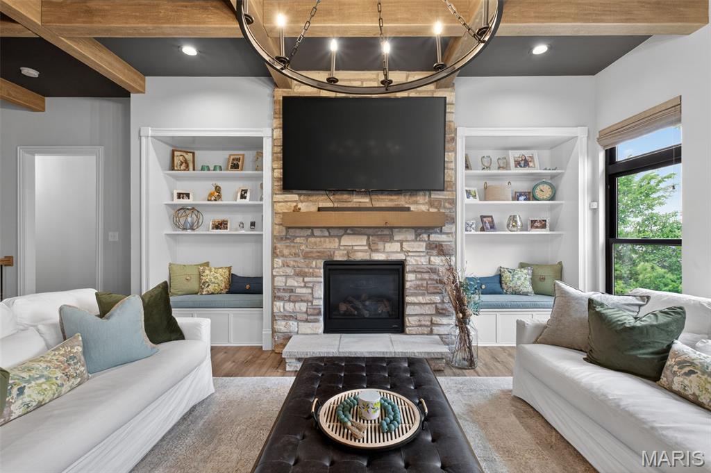 Stonewolf Creek - Residential