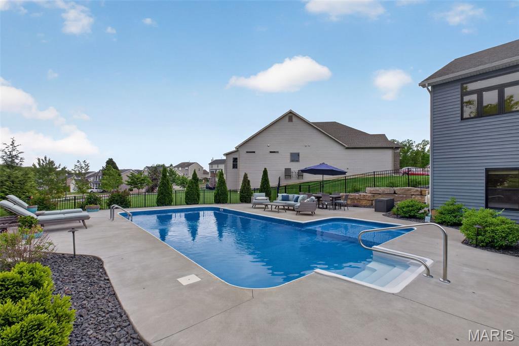 Stonewolf Creek - Residential