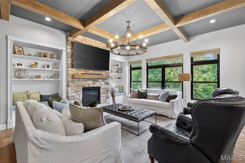 Stonewolf Creek - Residential