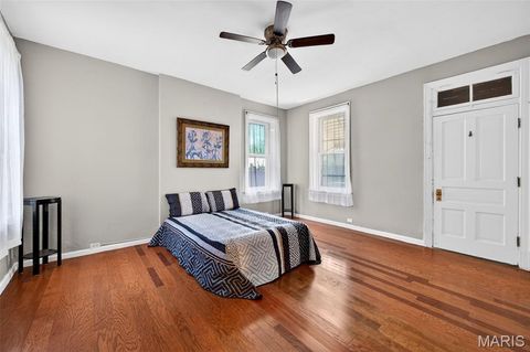 Tiny photo for 2048 Russell Boulevard, St Louis, MO 63104 (MLS # 26018738)