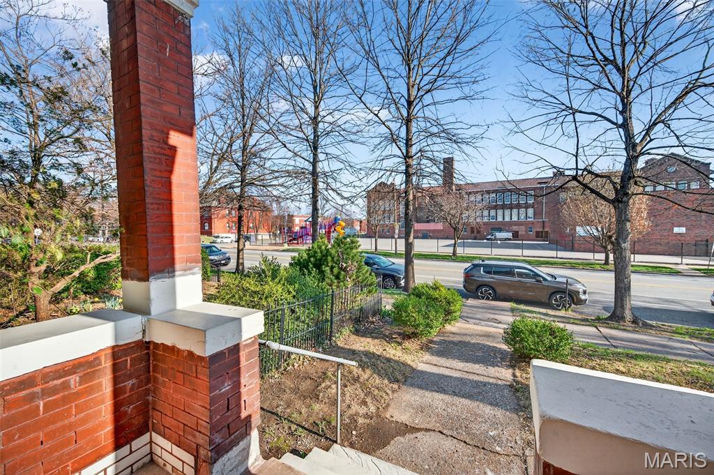 Allens Lafayette Park Add - Residential Lease