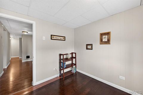 Tiny photo for 2048 Russell Boulevard, St Louis, MO 63104 (MLS # 26018738)