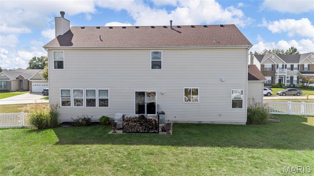 Lake St Louis, Missouri 63367, United States, 4 Bedrooms Bedrooms, ,3 BathroomsBathrooms,Residential,Coming Soon,188815