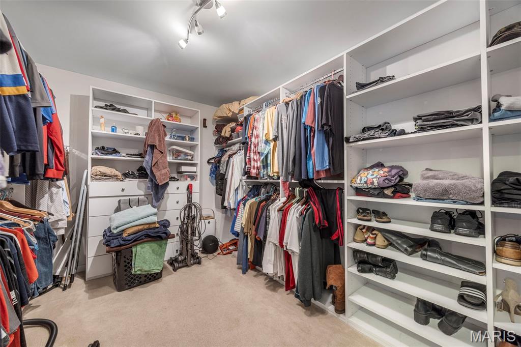 Lake St Louis, Missouri 63367, United States, 4 Bedrooms Bedrooms, ,3 BathroomsBathrooms,Residential,Coming Soon,188815