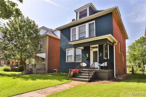 Photo of 4964 Botanical Avenue, St Louis, MO 63110 (MLS # 26016960)