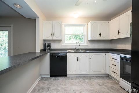 Tiny photo for 13579 Coliseum Drive #G, Chesterfield, MO 63017 (MLS # 25068401)