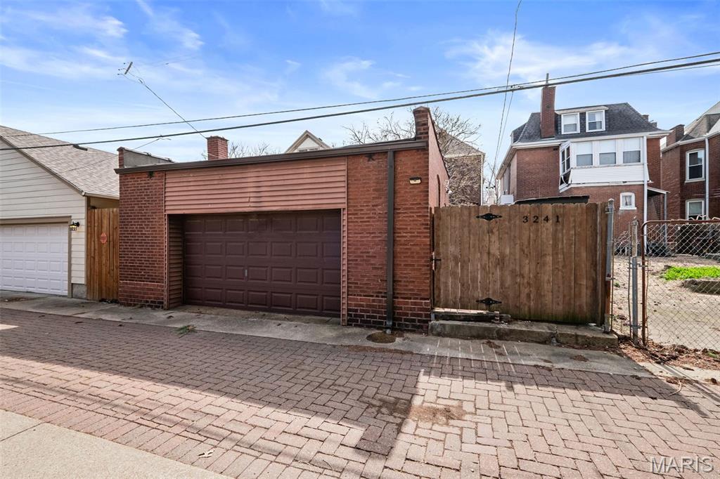 Roe Place - Residential