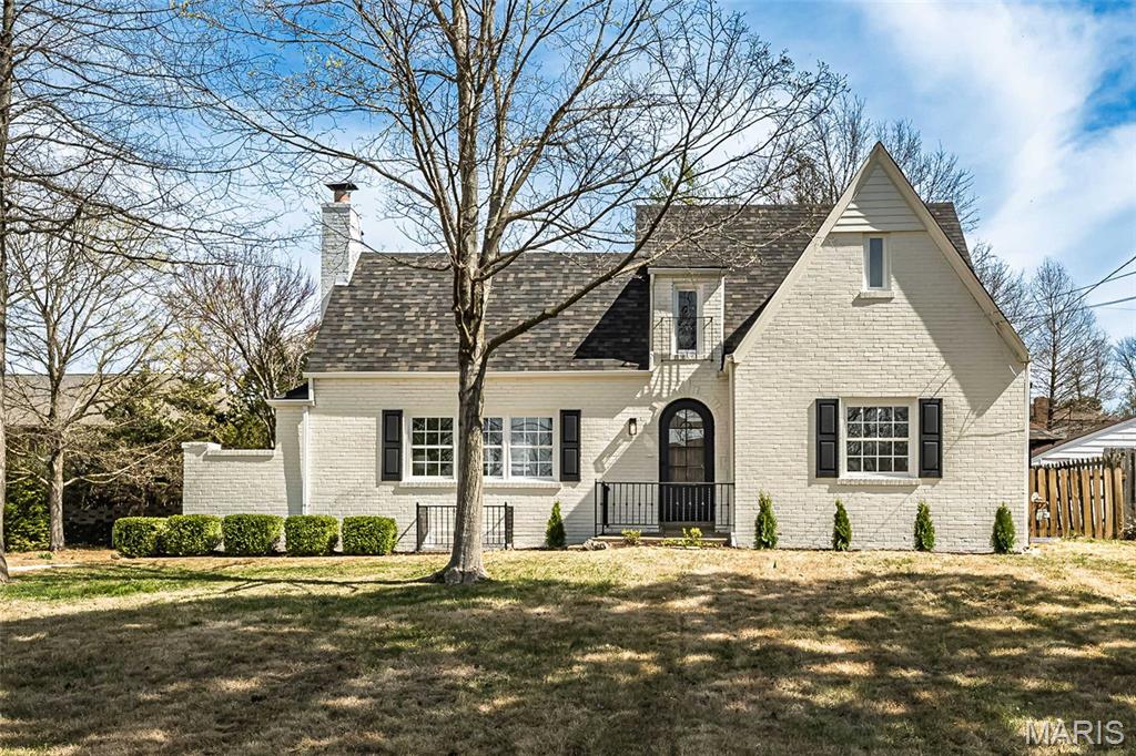 August Chouteau Estate - Residential